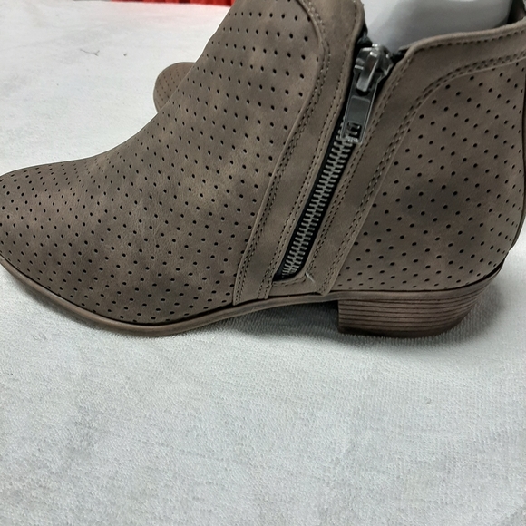 Ladies shoes - Picture 8 of 8